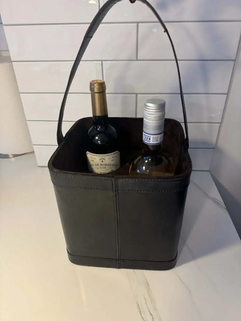 DecMode Dark Leather 4-Bottle Wine Holder with Carrying Handle